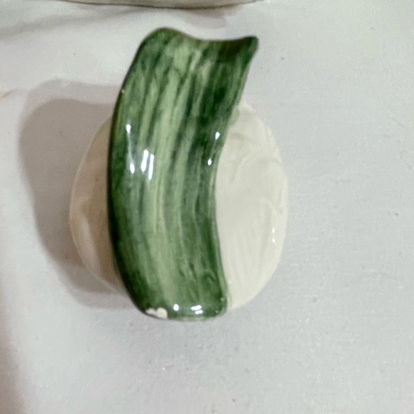 Fitz and Floyd Swan with Tulips Teapot/Pitcher - Picture 8 of 12